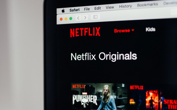 Netflix Thu Hút 140 Triệu Người Đăng Ký Trả Phí Trên Toàn Thế Giới