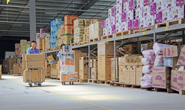 Cuộc Chiến Thương Mại Điện Tử Lĩnh Vực Hàng Thiết Yếu? Cuộc Chiến Thương Mại Điện Tử Lĩnh Vực Hàng Thiết Yếu?