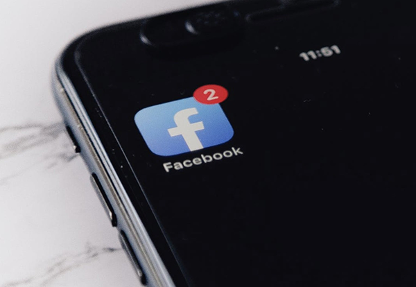Tại Sao Facebook Ngán Hệ Điều Hành iPhone Mới iOS 14? Tại Sao Facebook Ngán Hệ Điều Hành iPhone Mới iOS 14?